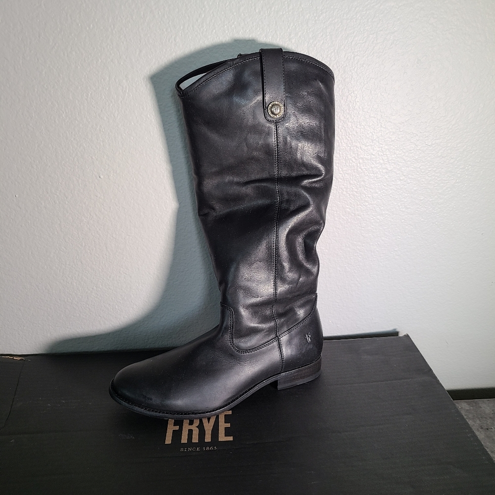 Melissa Button leather boots black size 8.5 Frye